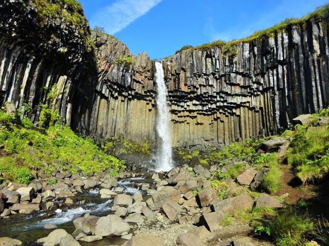 The stunning basalt cathedral that is home to Svartifoss
